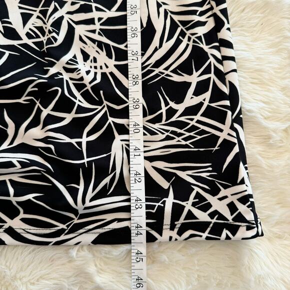 T-Bags Los Angeles Printed Sleeveless Wrap Dress Small - Picture 4 of 6